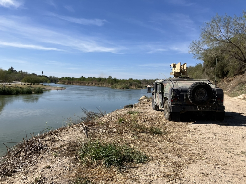 Feds plan to install 536 miles of floating barriers on Rio Grande to deter migrants