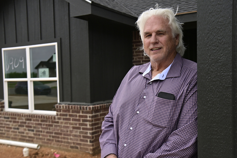 Data center boom strains Texas homebuilders’ need for electricians