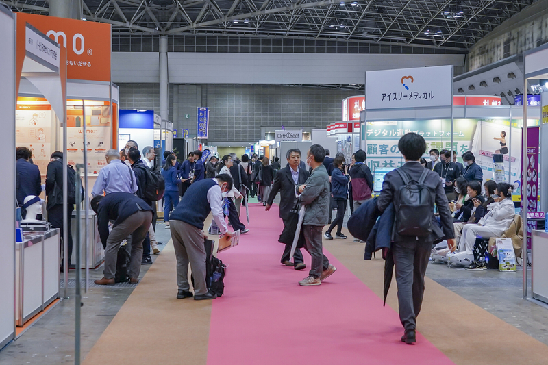 What Texas can learn from Japanese cities that give technology to its senior citizens