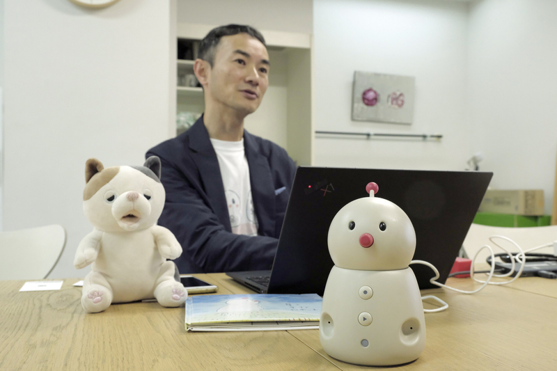 What Texas can learn from Japanese cities that give technology to its senior citizens