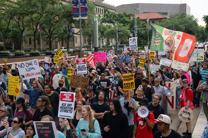 Houston protesters call on feds to release more information, and witnesses, to Tuesday’s ICE killing