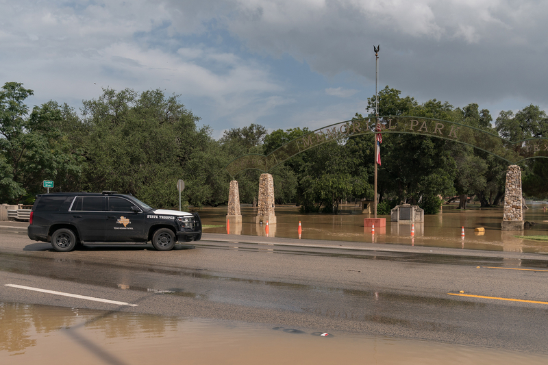 Live updates: Flood risk remains for parts of Texas after days of rain