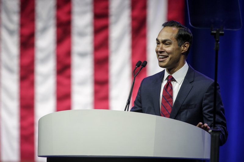 Texas Latinos are turning on Trump. That doesn’t mean they’re sold on Democrats.