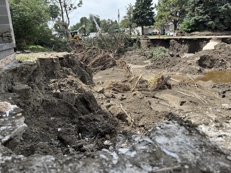 Damages remain visible in the McCook Lake community on July 3, 2024, after a massive flood hit the area on June 23. (Joshua Haiar/South Dakota Searchlight)