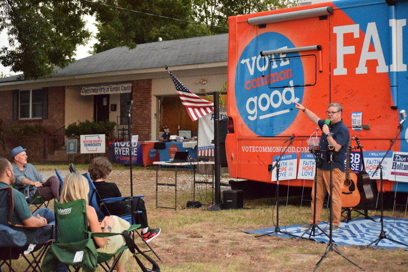 Democrat Robb Ryerse speaks to a group gathered for a Vote Common Good event in Rogers on Sept. 17, 2026.