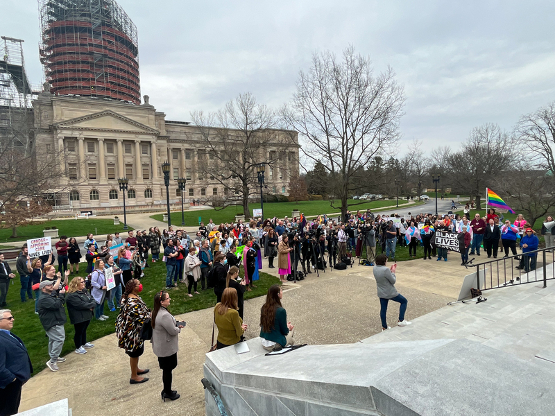 Kentucky House passes controversial anti-transgender bill