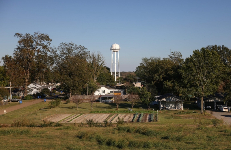 In this shrinking Mississippi Delta county, getting a college degree means leaving home behind