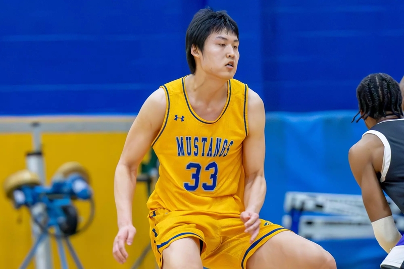 How MVSU lost and regained a star basketball recruit from ICE detention