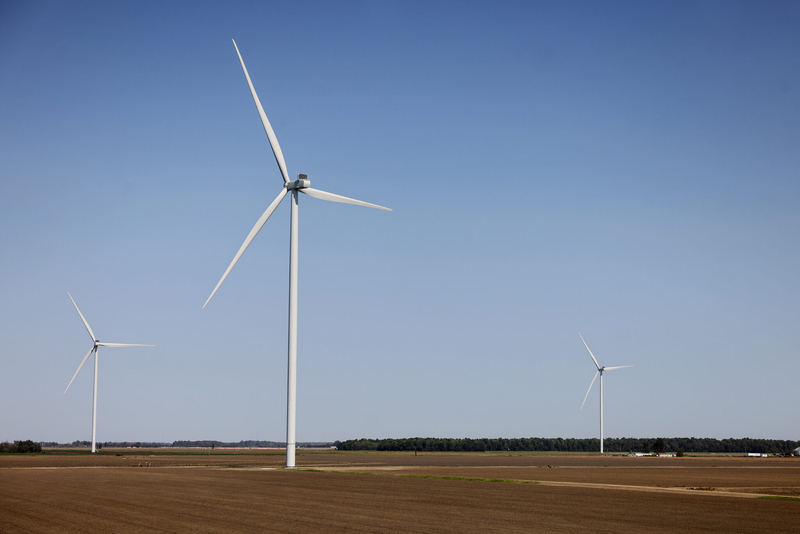 Where do Amazon’s data centers in Mississippi stand? Company offers details on project status, water and energy footprint