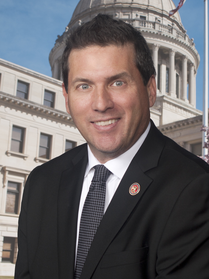 House unanimously passes bill to make kratom 21+