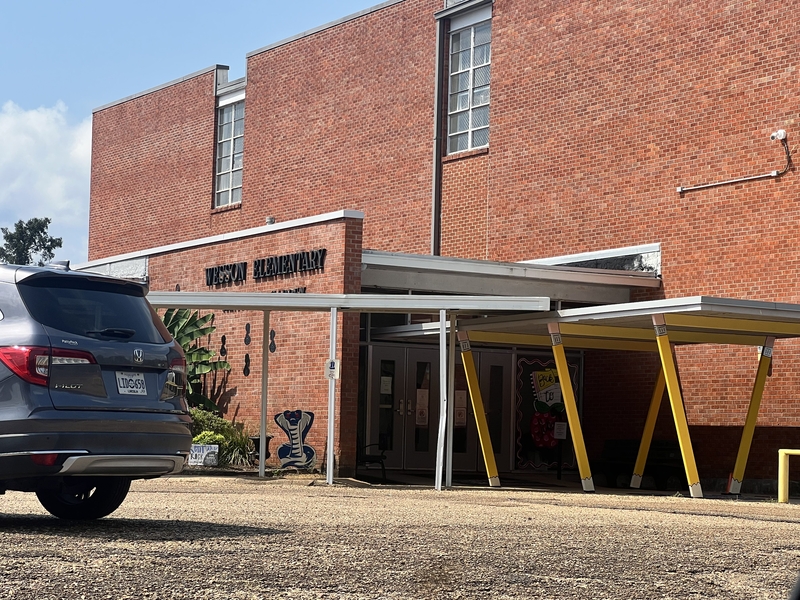 Copiah County School District free of desegregation order