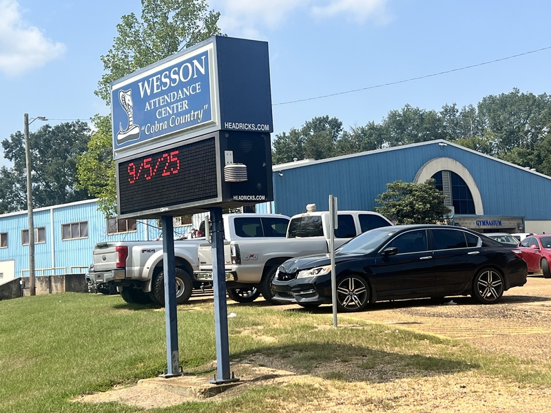 Copiah County School District free of desegregation order