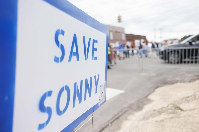 A sign saying Save Sonny