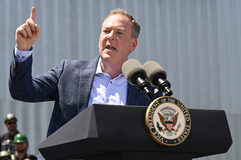 Vice President Vance touts ‘golden age’ of manufacturing in SC steel visit