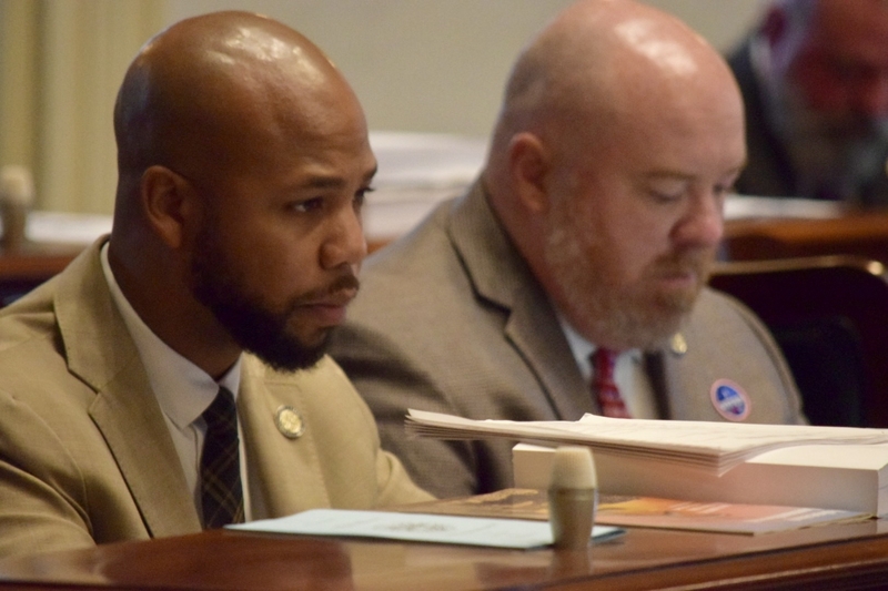 Effort to redraw SC voting lines fails amid record start to early voting