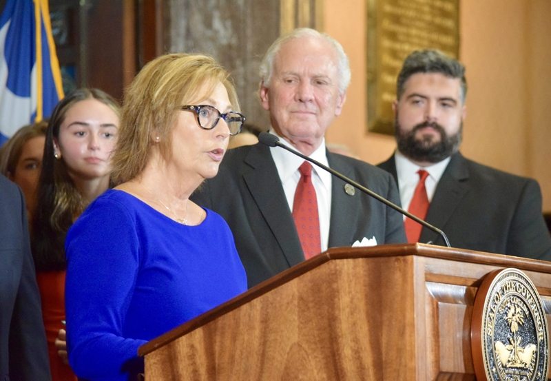 SC governor appoints Sen. Lindsey Graham’s sister to fulfill his term