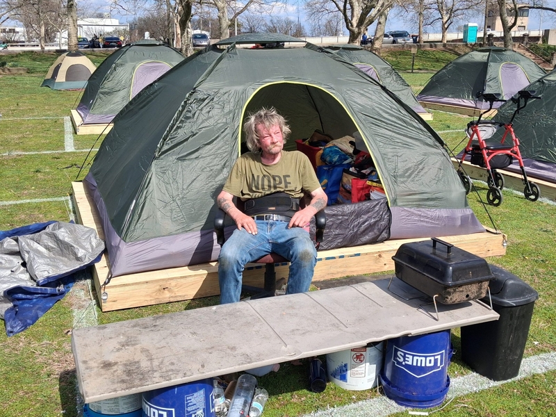 Tensions flare as Wilmington officials move the Christina Park homeless encampment
