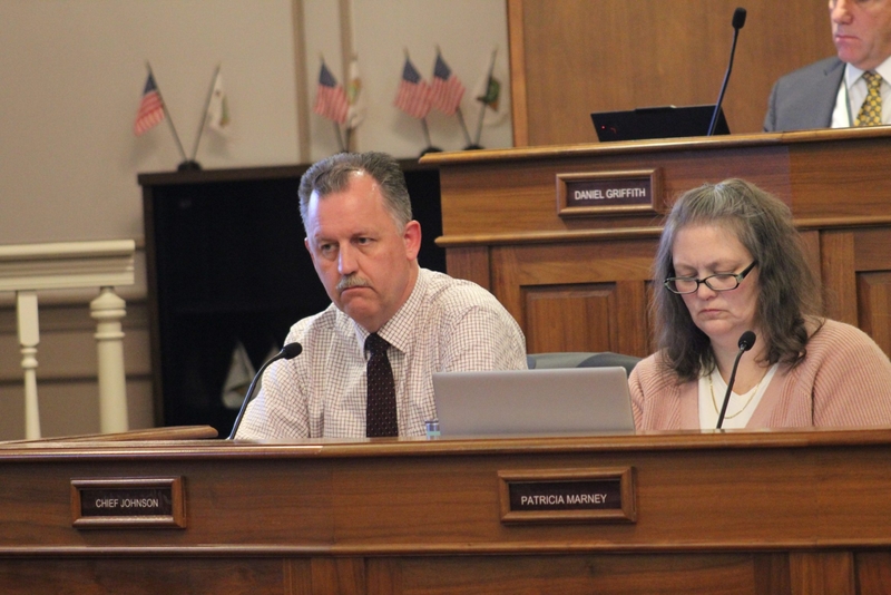 Messages show Dover leaders rallying around police chief amid controversy