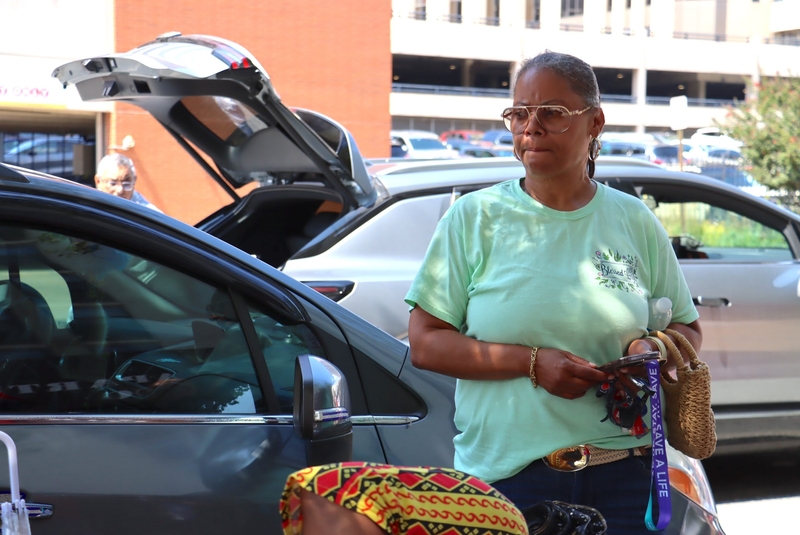 Wilmington seniors claim squalid conditions at high-rise apartments