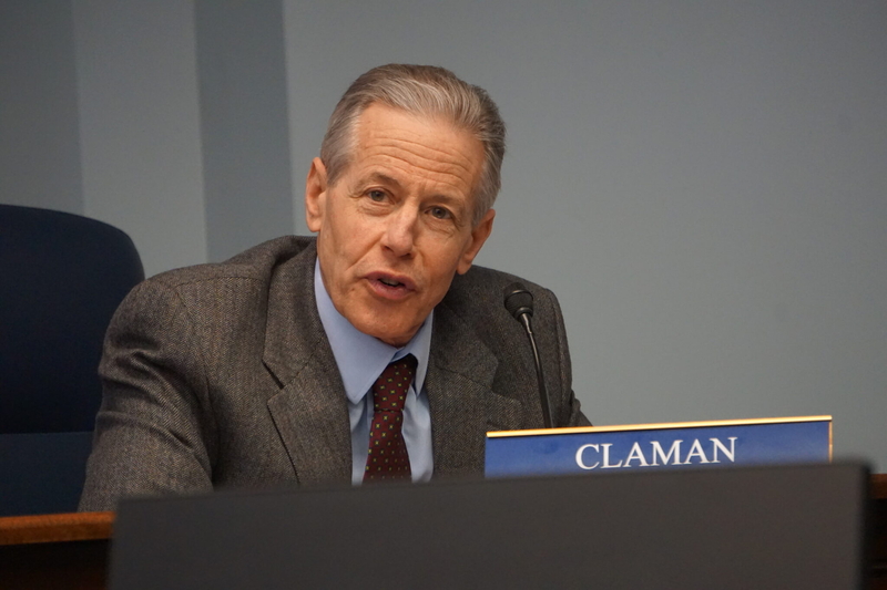 Sen. Matt Claman, D-Anchorage, speaks at a March 19, 2024, news conference held by the Senate majority caucus. (Photo by Yereth Rosen/Alaska Beacon)