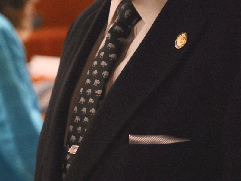 Alaska Legislature overrides Gov. Dunleavy’s veto of public school funding bill