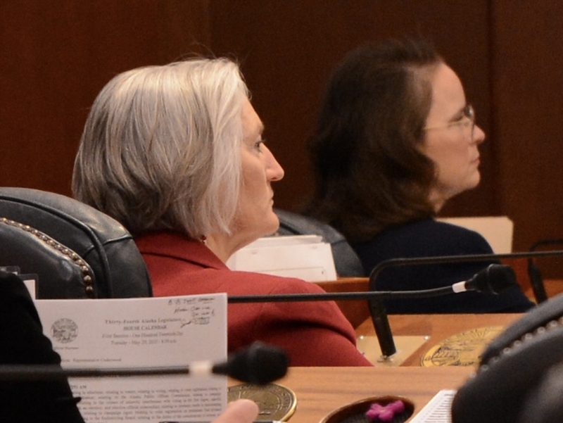 Alaska Legislature overrides Gov. Dunleavy’s veto of public school funding bill