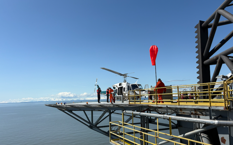 The Spartan 151 rig's helicopter landing pad. (Photo by Nathaniel Herz/Northern Journal)
