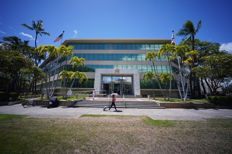 BOE Board of Education and the Department of Human Services among other offices are housed in the Queen Liliuokalani Building.