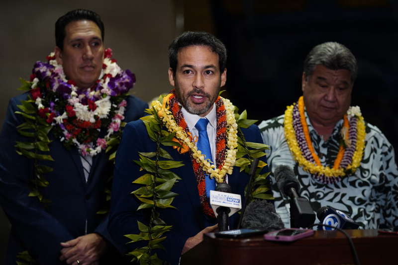 Sens. Chris Lee, center, addresses the media as Jarrett Keohokulole and Senate President Ron Kouchi look on during the post Hawaiʻi State Legislature press briefing Wednesday, Jan. 21, 2026, in Honolulu. (Kevin Fujii/Civil Beat/2026)