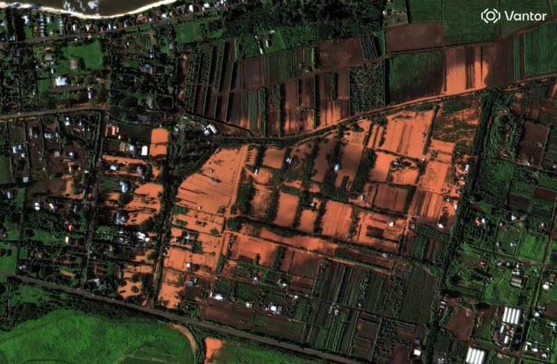 This March 23 satellite image by Vantor shows flooding in Waialua on Oʻahu's North Shore. (Satellite image ©2026 Vantor)