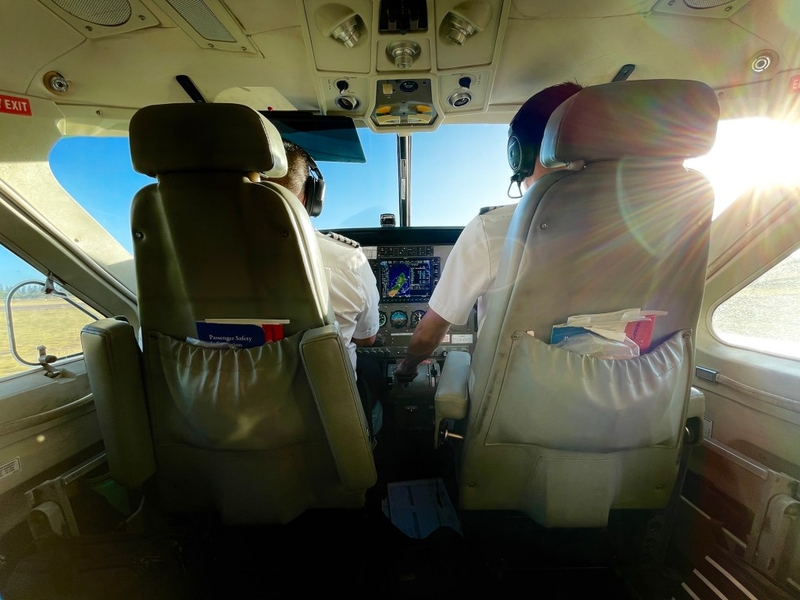 Mokulele pilots taxi a Cessna Grand Caravan Wednesday, May 27, 2026, at Molokaʻi Airport in Ho'olehua. (Kevin Fujii/Civil Beat/2026)