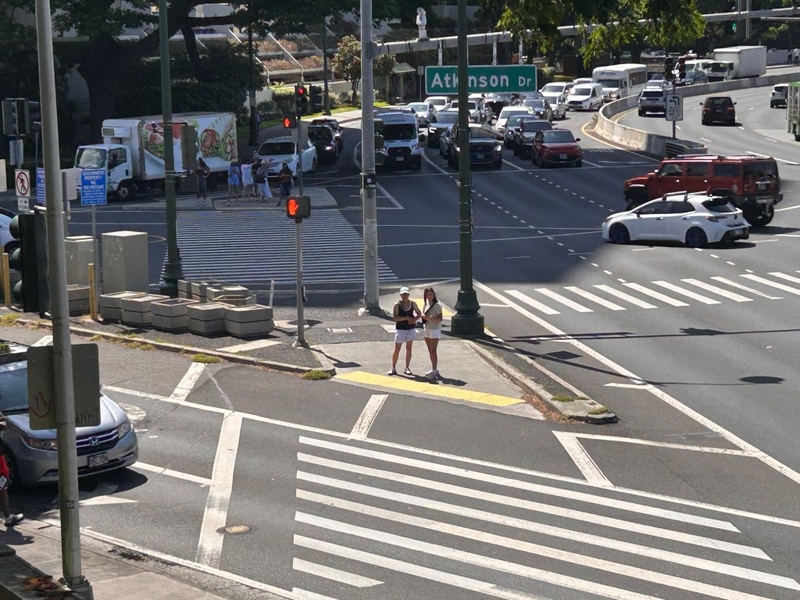 State DOT adjusted signal timing of this extended crosswalk in Ala Moana after Civil Beat reported on a local resident's concerns.
