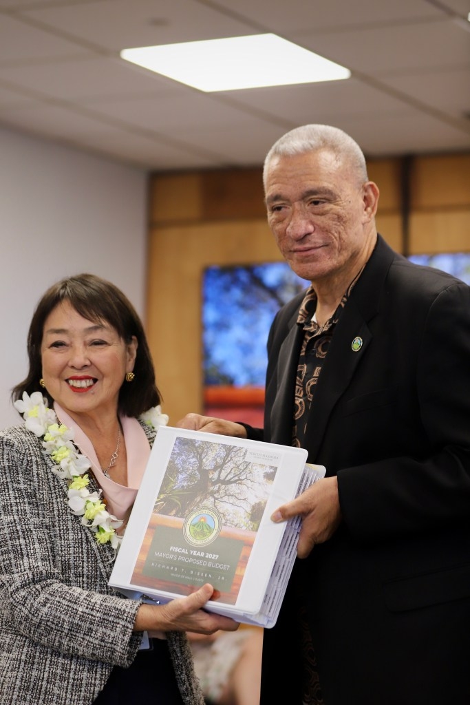 Maui Mayor Richard Bissen presented his proposed budget for Fiscal Year 2027 on Wednesday, March 25. (Erin Nolan/Civil Beat/2026)