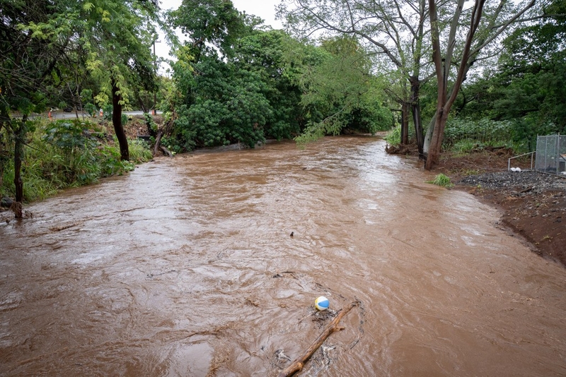 Waipahu Stream in Waipahu after Lala passed south of Oʻahu August 16, 2026. (Craig Fujii/Civil Beat/2026)