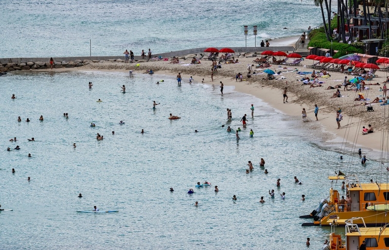 Fewer Tourists, But They’re Spending More. Is This What Hawaiʻi Wanted?