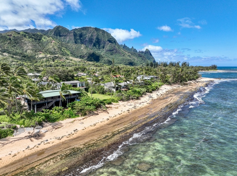 ‘Definitely A Hit’: Hawaiʻi Urges Trump To OK Disaster Aid
