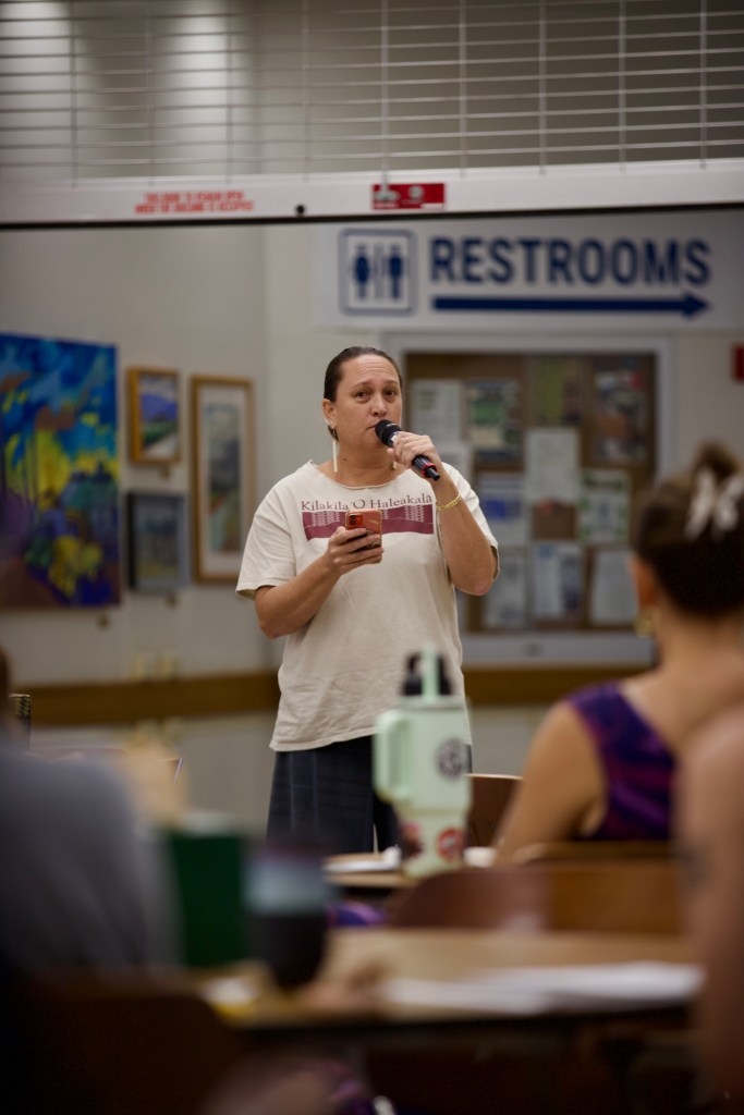 Construction Of Military Data Center On Maui Alarms Residents