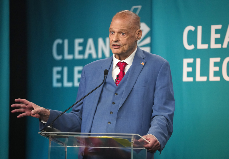 Kimberly Yee says Tom Horne’s voucher program is ‘complete chaos.’ Horne says Yee backed DEI.