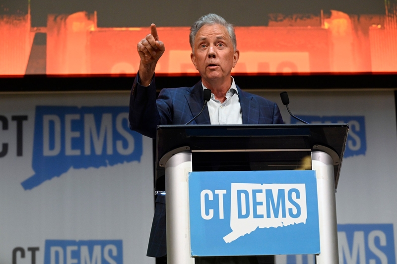 With Josh Elliott on primary ballot, Lamont’s summer gets hotter