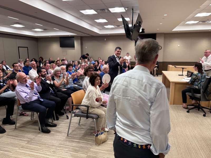 With Josh Elliott on primary ballot, Lamont’s summer gets hotter