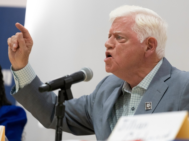 1st Congressional District candidates square off in final debate