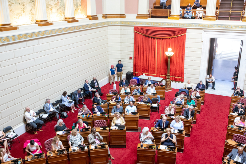 Rhode Island lawmakers move at lightning speed on last night of session
