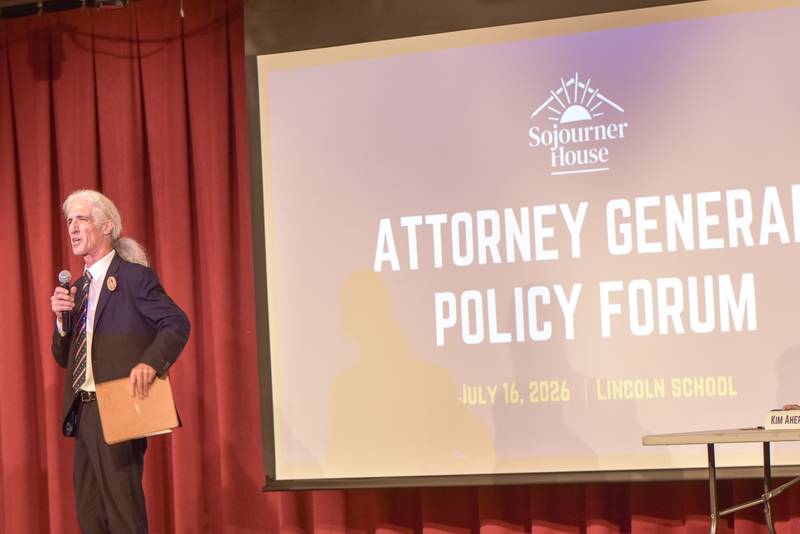 AG candidates show mostly subtle differences in first public forum
