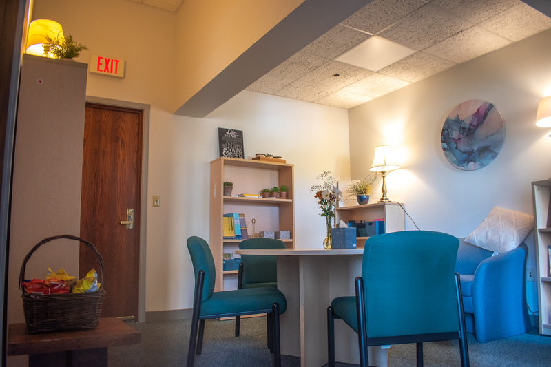 New resiliency center offers free trauma support for those affected by Brown and Pawtucket shootings