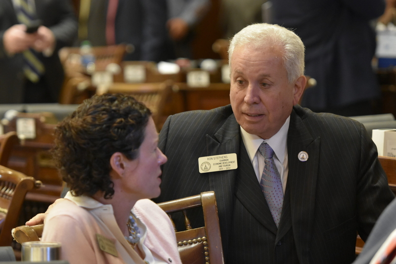 With drug prices on the rise, Georgia lawmakers examine role of industry players&nbsp;