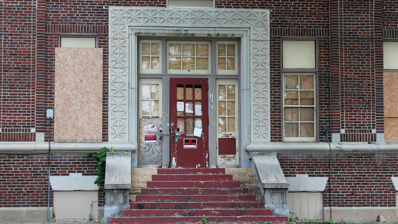 The “University of Islam,” the former Roosevelt Elementary that was donated to the United Nation of Islam by USD 500, is now abandoned