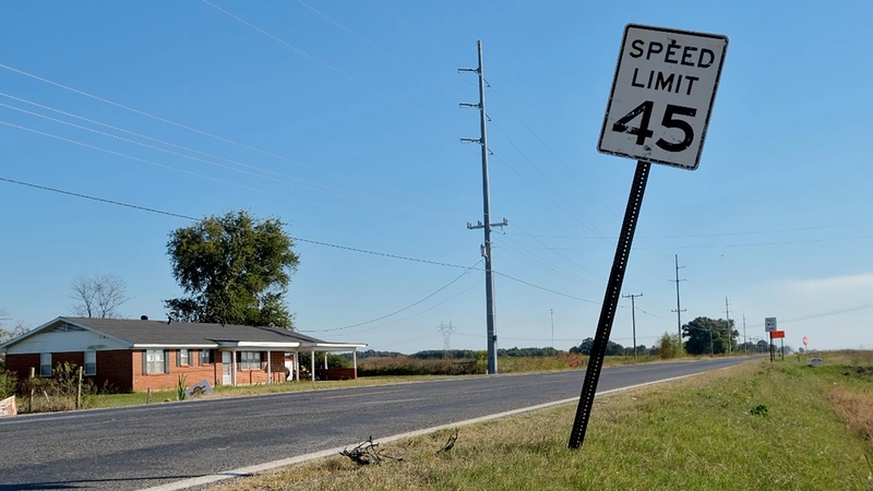 A speed limit sign in front of Tatjana Thompson’s home, across the street from the Meta data center construction site in Holly Ridge, Louisiana