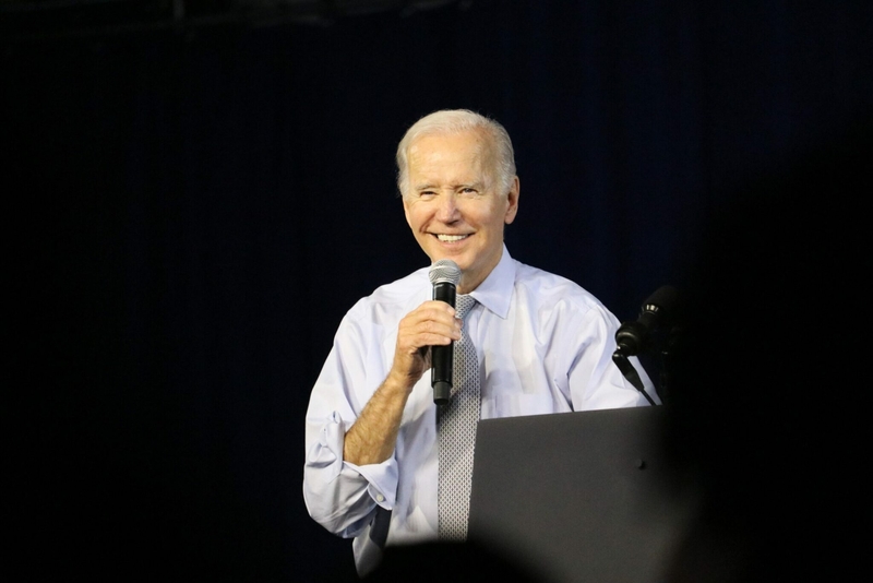 O’Rourke clarifies position: Push Biden, but support him