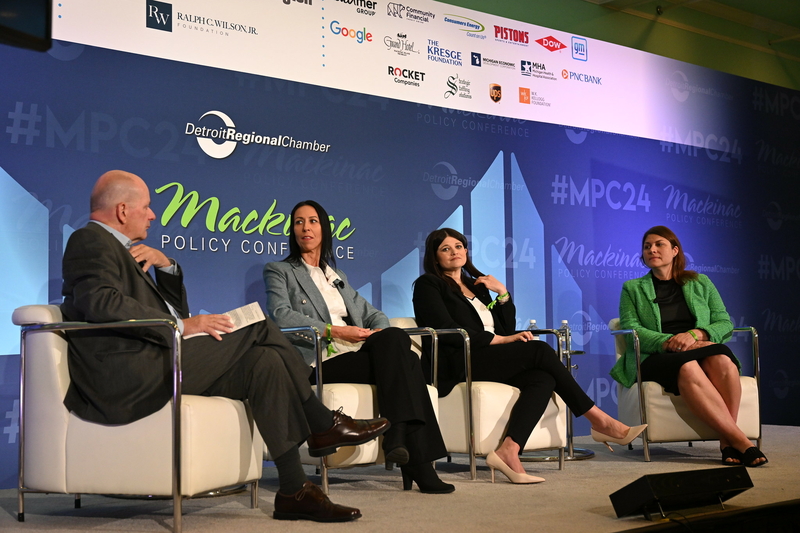 Manufacturing industry leaders weigh in on need for more talent in electric vehicle transition聽