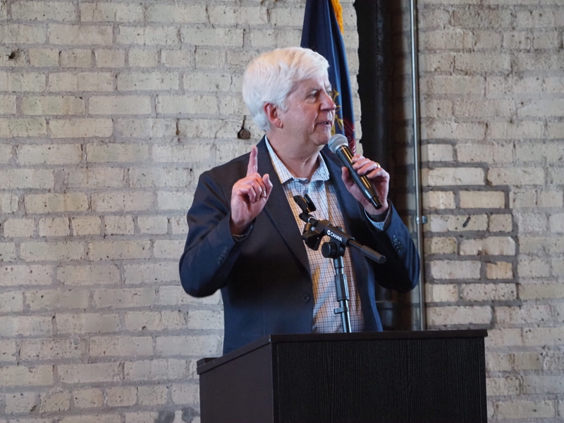 Snyder mourns the loss of Right to Work laws as he works to flip the Michigan House